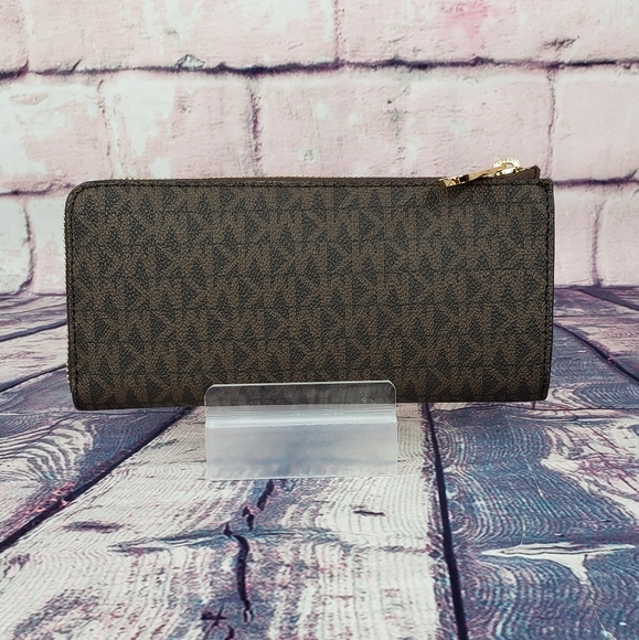 Michael Kors Jet Set Zip Wallet Brown - Picture 3 of 6